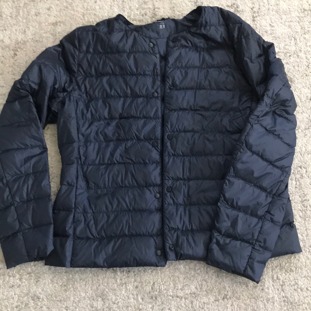 Uniqlo Navy Puffer Jacket